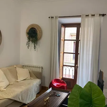 Acogedor Apartamento En El Corazon De Gijon... *